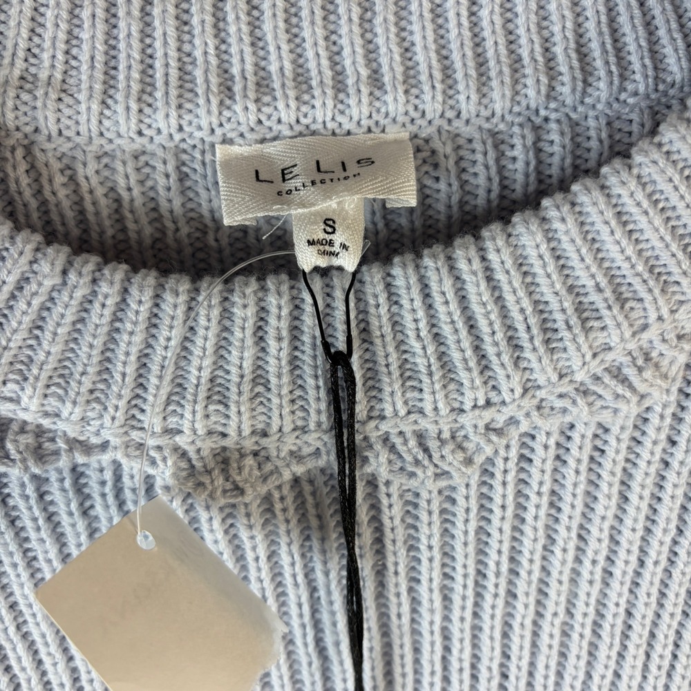 Le Lis Ribbed Crop Sweater Womens Small Light Blue Scalloped Neck Long Sleeve - Picture 3 of 7